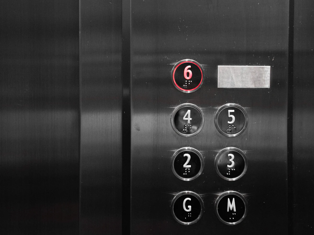 Lift buttons